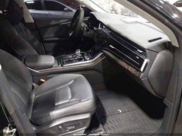 Audi Q8 2022 Audi Q8 2022 AUDI Q8 PREMIUM PLUS 55 TFSI QUATTRO TIPTRONIC 3.0 Benzyna, zdjęcie 13