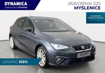 Seat Ibiza V Hatchback 5d Facelifting 1.0 TSI 110KM 2023 Seat Ibiza VAT 23 FR 1.0TSI 110KM M6 2025 r., salon PL, I wl., V Benzyna