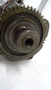 Yamaha V-max 1200 Wał Korbowy Korbowód