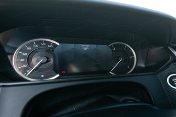 Land Rover Range Rover Velar SUV 2.0 204KM 2021 Od ręki - Land Rover Range Rover Velar 2.0 D200 mHEV Suv 204KM 2021, zdjęcie 15