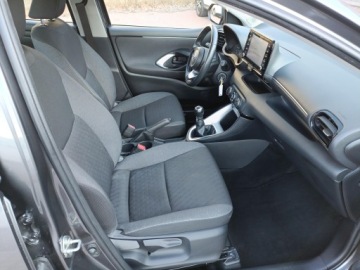 Toyota Yaris IV Hatchback 1.5 Dynamic Force 125KM 2023 Toyota Yaris 1,5-Dual-VVT-iE IV (2020-) 1.5VVT-i 1, zdjęcie 9