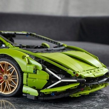 LEGO Technic Lamborghini Sián FKP 37 LAMBO