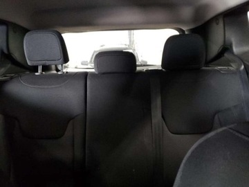 Jeep Renegade 2020 Jeep Renegade 2020r., Sport, od ubezpieczalni 2.4 Benzyna 180KM, zdjęcie 8