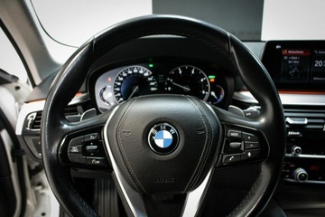 BMW Seria 5 G30-G31 Limuzyna 520d 190KM 2019 BMW 520 *xDrive*SportLine*Salon Polska*I, zdjęcie 15