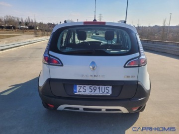 Renault Scenic III XMOD Energy TCe 115KM 2013 Renault Scenic 1.2i XMOD Biala Perla Piekny Bezwypadkowy 1.2 Benzyna, zdjęcie 26