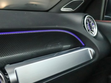 Mercedes GLB SUV 2.0 200d 150KM 2025 MERCEDES-BENZ GLB 200 d 4-Matic AMG Line 2.0 (150KM) 2025, zdjęcie 12