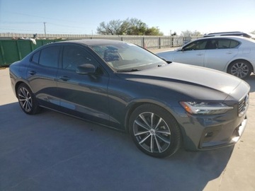 Volvo S60 III 2022 Volvo S60 B5 Momentum 2022 2.0l 2.0 Benzyna 247KM, zdjęcie 4