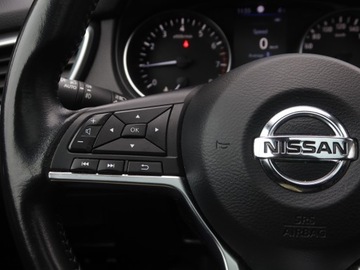 Nissan Qashqai II Crossover Facelifting 1.3DIG-T 140KM 2019 Nissan Qashqai 1.3 DIG-T, Salon Polska, zdjęcie 19