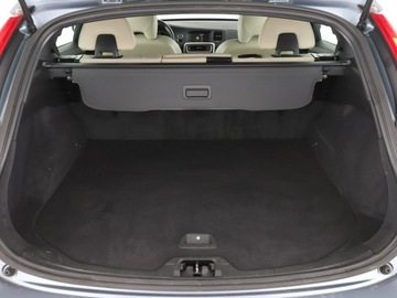 Volvo V60 I Kombi Facelifting 2.0 D2 DRIVE-E 120KM 2018 Volvo V60 FV23 2.0D Linje Svart Klimatyzacja, zdjęcie 19