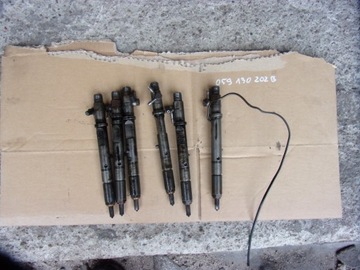 VSTŘIKOVAČE VW PASSAT B5 FL 2.5 TDI V6 059130202B KOMPLET