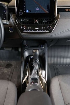 Toyota Corolla XII Sedan 1.8 Hybrid 122KM 2022 Toyota Corolla 1.8 Hybrid Comfort Style Tech 1.8 Hybryda 122KM, zdjęcie 31