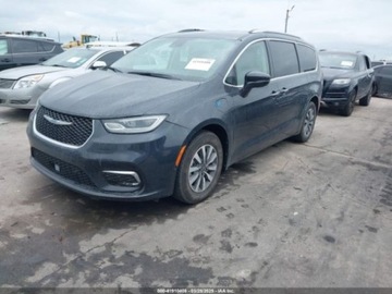 Chrysler Pacifica II 2021 Chrysler Pacifica 2021 CHRYSLER PACIFICA HYBRID TOURING L 3.6 Hybryda 260KM, zdjęcie 2