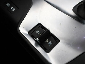 Jaguar E-Pace SUV 2.0 i4D 150KM 2020 Jaguar E-Pace 2.0d Automat AWD Nawigacja Tempomat, zdjęcie 27