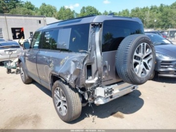 Land Rover Defender IV (L663) 2023 Land Rover Defender 2023r., 4x4, 2.0L 2.0 Benzyna 296KM, zdjęcie 2