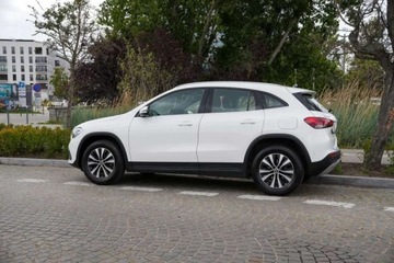Mercedes GLA II Off-roader 1.3 200 163KM 2020 Mercedes-Benz GLA Faktura VAT, Kola zimowe gratis, Polska Salon 1.3 163KM, zdjęcie 4