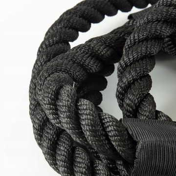 Силовая тренировка на скакалке диаметром 25 мм.