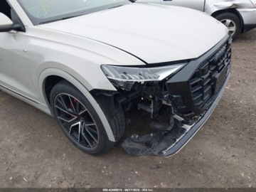 Audi Q8 2021 Audi Q8 2021 AUDI Q8 PREMIUM PLUS 55 TFSI QUATTRO TIPTRONIC 3.0 Benzyna, zdjęcie 5