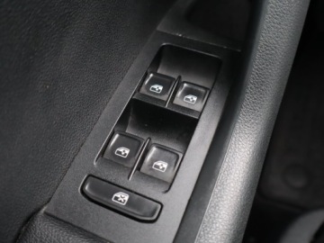 Skoda Octavia III Liftback 2.0 TDI 150KM 2016 Skoda Octavia 2.0 TDI, Salon Polska, VAT 23%, zdjęcie 15