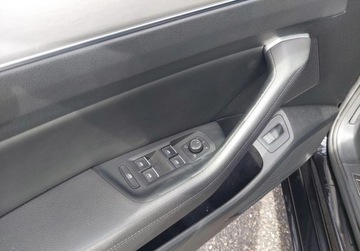 Volkswagen Passat B8 Limousine 2.0 TDI BlueMotion Technology 150KM 2018 Volkswagen Passat Idealny stan, Salon Polska, Bezwypadkowy, Pierwszy wlasc, zdjęcie 9