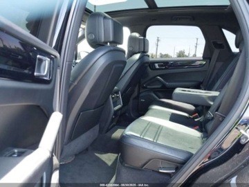 Porsche Cayenne III 2021 Porsche Cayenne 2021 3.0l 3.0 Benzyna 335KM, zdjęcie 12