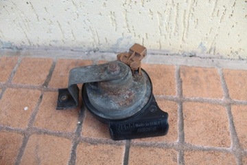 SIGNÁL KLAKSON PRAVÝ VOLVO XC70 I