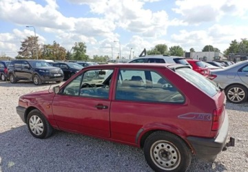 Volkswagen Polo II Hatchback 1.0 45KM 1991 Volkswagen Polo Volkswagen Polo 1.0 Benzyna 45KM, zdjęcie 2