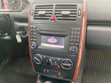 Mercedes Klasa A W169 Coupe 1.7 180 116KM 2009 Mercedes-Benz Klasa A A-Klasse A 180 Elegance Automat 1.7 Benzyna 116KM, zdjęcie 16