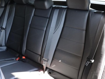 Mercedes GLE V167 SUV Facelifting 2.0 300d 269KM 2025 MERCEDES-BENZ GLE 300 d 4-Matic AMG Line 2.0 (269KM) 2025, zdjęcie 12
