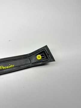 USZCZELKA DRZWI PRAWA PRZEDNIA PRZÓD OPEL MERIVA A 13123848