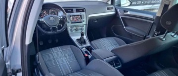 Volkswagen Golf VII Variant 1.6 TDI CR DPF BlueMotion Technology 105KM 2015 Volkswagen Golf 1.6 tdi KM Navi bezwypadkowy serwisowany Gwarancja 1.6, zdjęcie 15