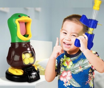 ГОЛОДНАЯ УТКА СТРЕЛЬБА ПО МИШЕНИ ИЗ 2 ПИСТОЛЕТОВ САМОЕ МЯЧИ ДЕНЬ ДЕТИ