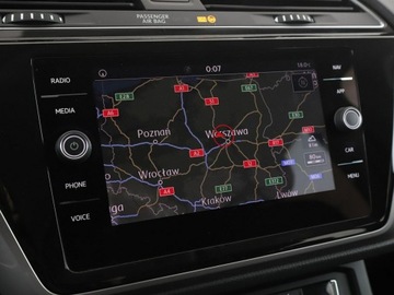 Volkswagen Touran III 1.2 TSI 110KM 2017 Volkswagen Touran navigacja klimatyzacja grzane, zdjęcie 24