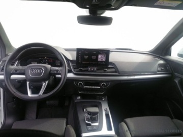 Audi Q5 II SUV Facelifting 2.0 40 TDI 204KM 2024 Audi Q5 matrixy, tempomat, kamera cofania, elektryczna klapa bagaznika 2.0, zdjęcie 8
