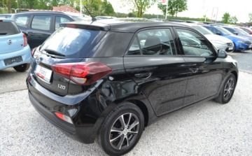 Hyundai i20 II Hatchback 5d Facelifting KAPPA 1.2 MPI 75KM 2018 Hyundai i20 Bezwypadkowy - Niski przbieg - OPLACONY - Super Stan 1.2 75KM, zdjęcie 14
