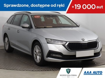 Skoda Octavia IV Scout 1.5 TSI ACT 150KM 2021 Skoda Octavia 1.5 TSI, Salon Polska