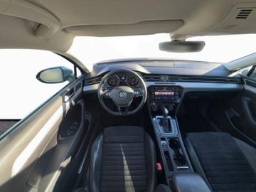 Volkswagen Passat B8 Limousine 1.8 TSI BlueMotion Technology 180KM 2017 Volkswagen Passat 1.8TSI 180KM DSG Highline LED SalonPolska,SerwisASO,Supe, zdjęcie 13