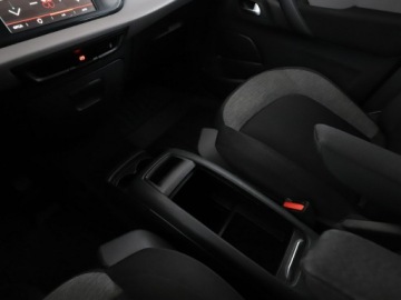 Citroen C4 Spacetourer Van 1.5 BlueHDi 131KM 2019 Citroen C4 SpaceTourer led 7os automat navi auto, zdjęcie 26