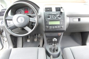 Volkswagen Touran I 2004 VW Touran Klima Sprawna 1.6MPI 102PS Oryginalny Lakier, zdjęcie 5