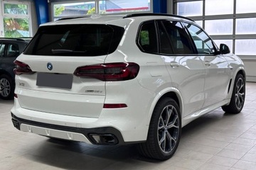 BMW X5 G05 SUV Plug-In 3.0 45e 394KM 2023 Od ręki - BMW X5 Bowers &amp; Wilkins + Zawieszenie pneumatyczne, zdjęcie 5