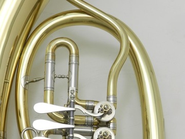 Тенор-саксгорн Miraphone Exklusive 328H Обзор футляра+мундштука DR24-126