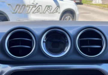 Suzuki 2025 Suzuki Vitara DEMO Elegance 1,4 Mild Hybrid 4WD 6AT Bright Red 1.4 111KM, zdjęcie 14