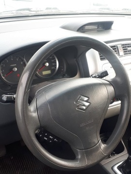 VOLANT + AIR NÁDRŽ SUZUKI LIANA EVROPA