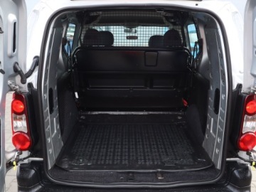 Peugeot Partner II Furgon L1 Facelifting 1.6 HDi 92KM 2014 Peugeot Partner 1.6 HDi, Salon Polska, Klima, zdjęcie 11