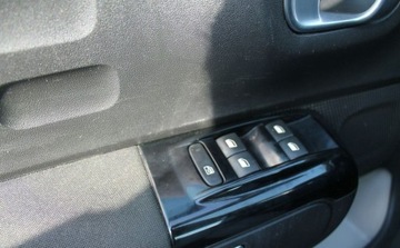 Citroen C3 III Hatchback 1.2 PureTech 82KM 2017 Citroen C3 1.2 Benzyna 82KM, zdjęcie 18