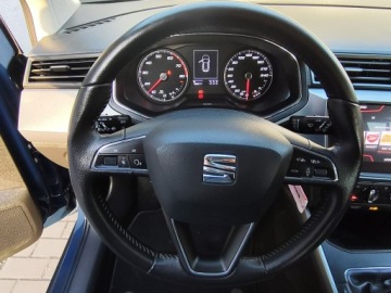 Seat Arona Crossover 1.0 EcoTSI 95KM 2019 Seat Arona bezwypadkowy zadbany Gwarancja, zdjęcie 15