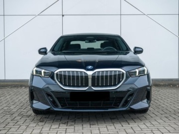 BMW Seria 5 G90-91 Sedan Plug-In 2.0 30e 299KM 2026 530e M Sport 2.0 (299 KM)| Asystent parkowania Plus, zdjęcie 4