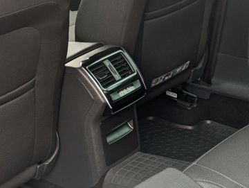 Skoda Superb III Kombi 2.0 TDI 150KM 2016 Skoda Superb Hak Klima Alu Ele. Klapa Serwis Gwarancja 2.0 Diesel 150KM, zdjęcie 34