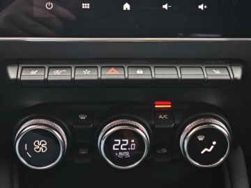 Renault Captur II Crossover Hybrid Facelifting 1.3 TCe Mild Hybrid 140KM 2024 Renault Captur 1WŁ. FV23% SalonPL Grzane fotele ED, zdjęcie 26