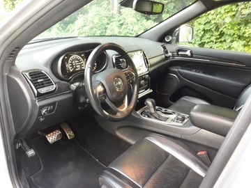 Jeep Grand Cherokee IV Terenowy Facelifting 5.7 V8 352KM 2016 JEEP GRAND CHEROKEE IV (WK, WK2) 5.7 V8 4x4 352 KM OVERLAND INSTALACJA GAZ, zdjęcie 39