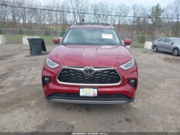 Toyota Highlander III 2024 Toyota Highlander Platinum, 2024r., 4x4, 2.4L 2.4 Benzyna 265KM, zdjęcie 6